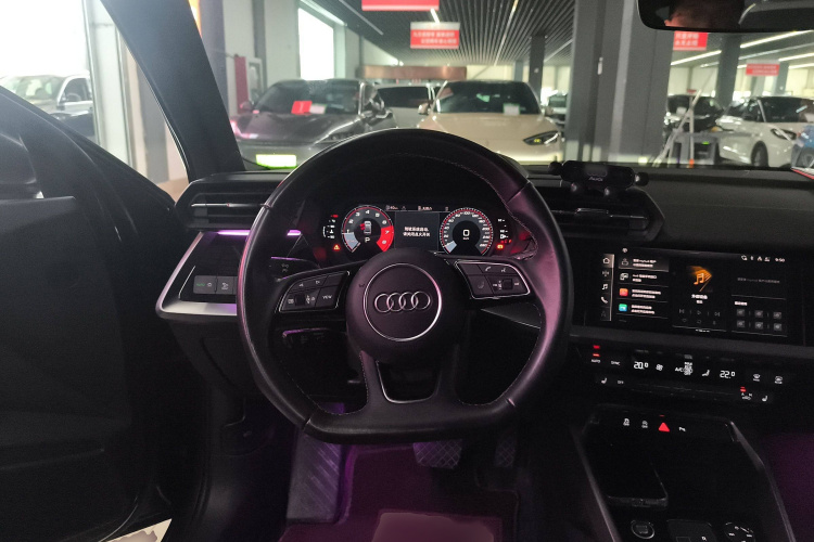 奥迪A3 2023款 改款 A3L Limousine 35 TFSI 时尚运动型局部细节13