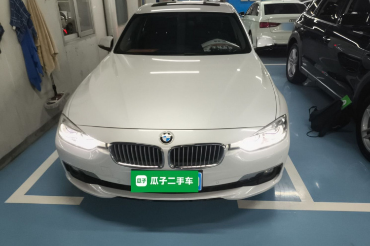 宝马3系 2019款 320Li 时尚型车身外观6001