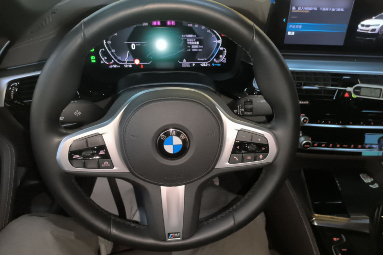 宝马5系新能源 2021款 535Le 先锋版M运动套装局部细节13