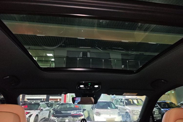 蔚来ES8 2020款 415KM 七座版局部细节22