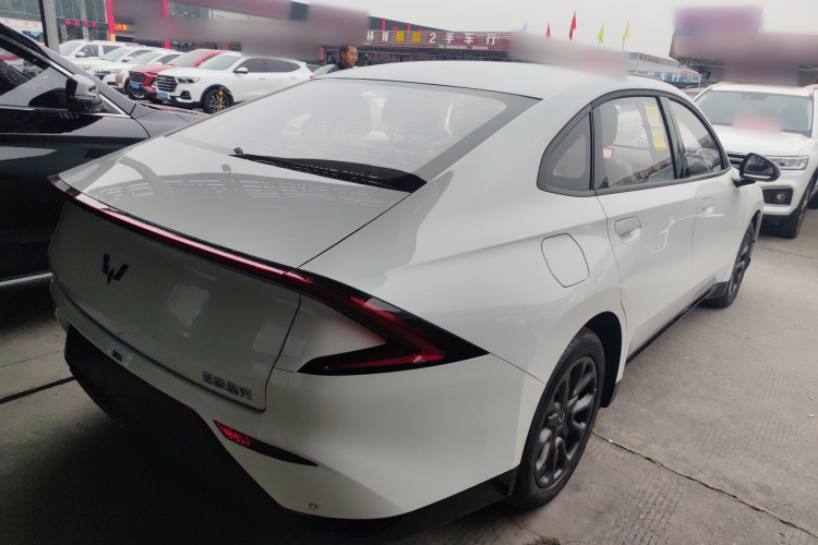 五菱汽车 五菱星光 2025款 70km 智能标准型车身外观7