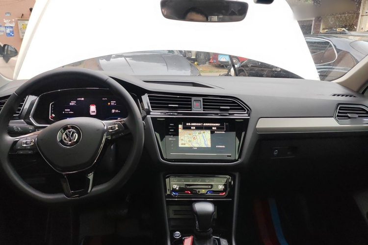 大众 途观L新能源 2020款 430PHEV 插电混动旗舰版中控内饰7002