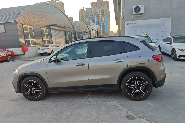 奔驰GLA 2020款 GLA 200 4MATIC车身外观6005