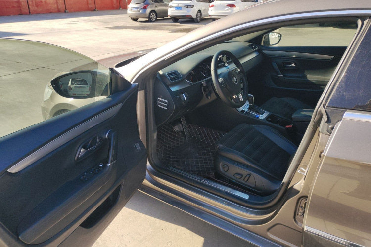 一汽-大众CC 2013款 1.8TSI 豪华型中控内饰7003