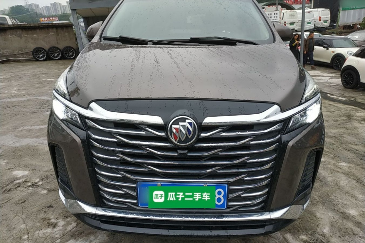 别克GL8 2023款 陆上公务舱 智享型车身外观2