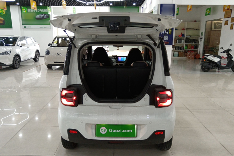 吉利银河 2023款 熊猫mini 200km 耐力熊局部细节23