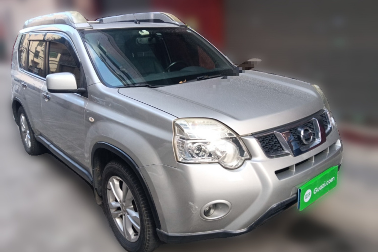 日产 奇骏 2012款 2.5L CVT豪华版 4WD车身外观6002