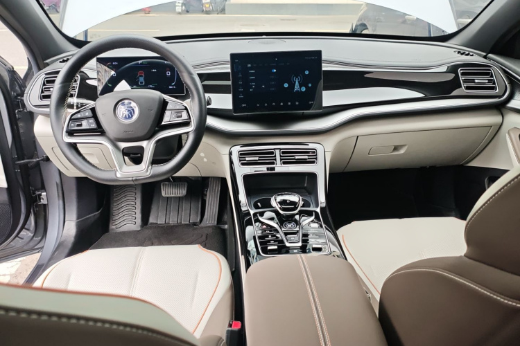 比亚迪 秦PLUS 2023款 冠军版 EV 420KM超越型中控内饰12