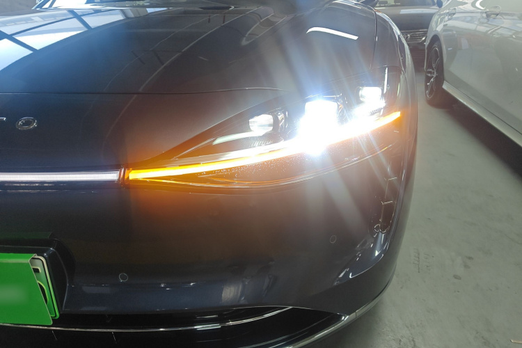 鸿蒙智行 享界S9 2025款 增程 Max+局部细节36