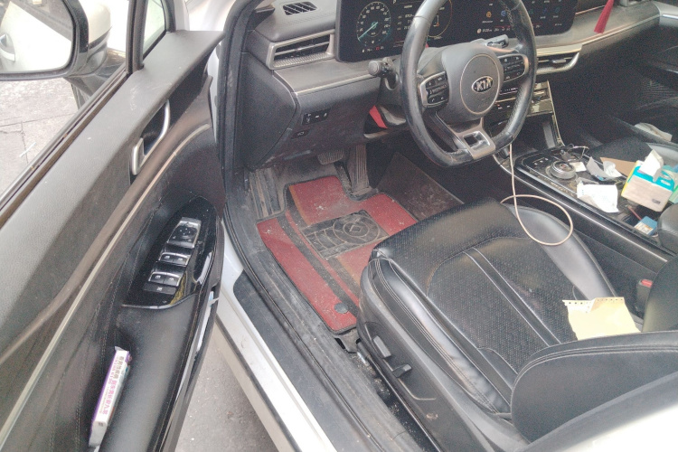 起亚K5 2020款 270T CVVD 豪华科技版中控内饰7003