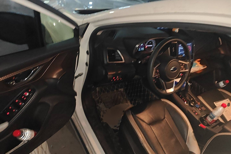 斯巴鲁XV 2019款 2.0i 智擎旗舰版EyeSight 国V中控内饰7003