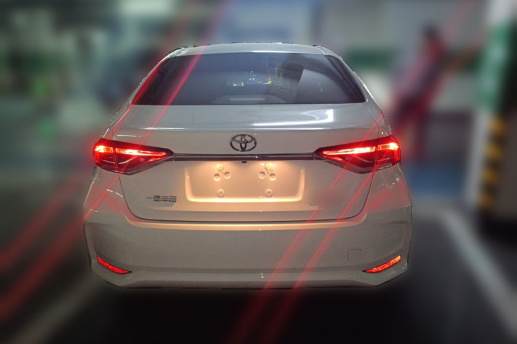 丰田 卡罗拉 2024款 1.2T 先锋版车身外观6