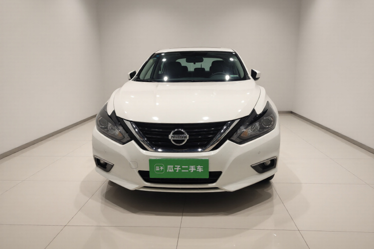 日产 天籁 2016款 改款 2.0L XL舒适版车身外观2