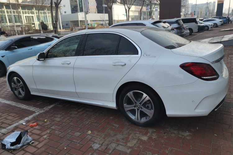 奔驰C级 2019款 改款 C 260 L 运动版车身外观6003