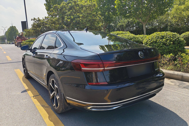 大众 帕萨特 2024款 380TSI 星空豪华版车身外观6003