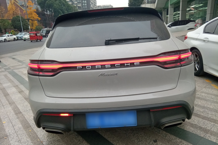 保时捷 2024款 Macan 2.0T车身外观6004