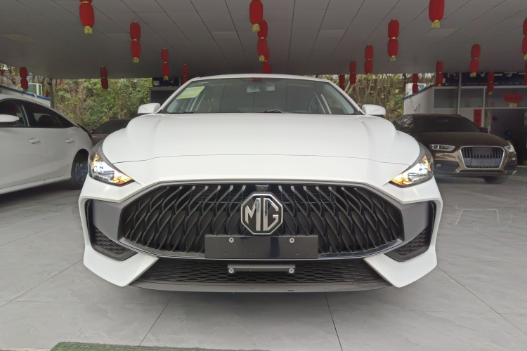 名爵 MG5 2023款 180DVVT 手动风尚版车身外观6001