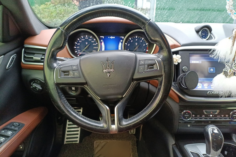 玛莎拉蒂 Ghibli 2014款 3.0T 标准版局部细节13