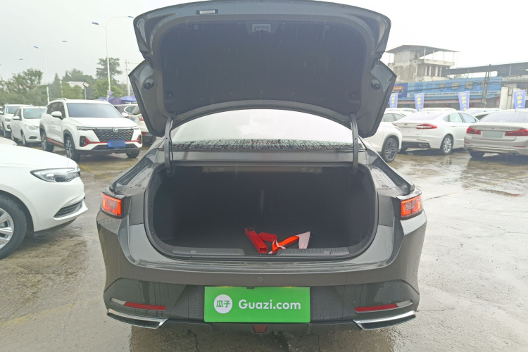 长安 逸动 2025款 蓝鲸 1.5T 500Bar尊贵型局部细节23