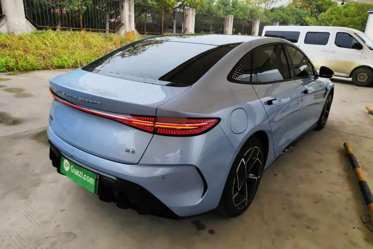 比亚迪 海豹 2022款 700km 长续航后驱版车身外观6005