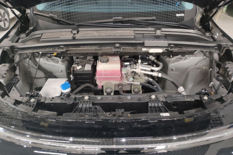 小鹏G6 2025款 625 长续航 Max 旗舰版局部细节24