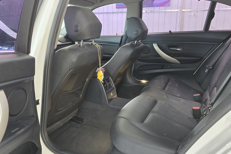 宝马3系 2015款 320Li 超悦版时尚型中控内饰7002