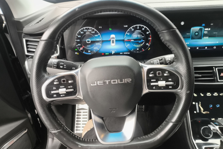 捷途X90 2020款 1.6T DCT影御版 6座中控内饰13