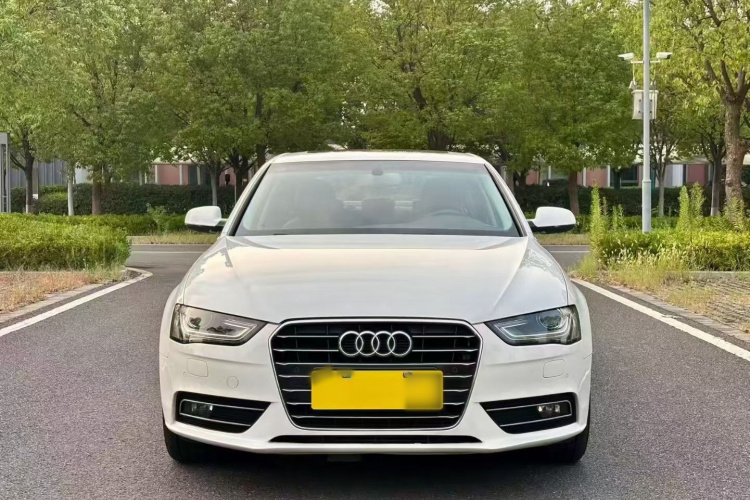 奥迪A4L 2016款 35 TFSI 典藏版 自动标准型车身外观6004