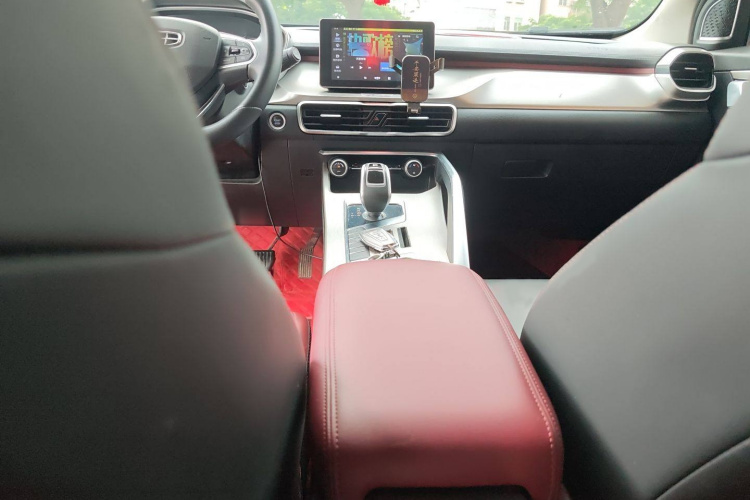 吉利汽车 缤越 2020款 改款 240T DCT猎手局部细节16