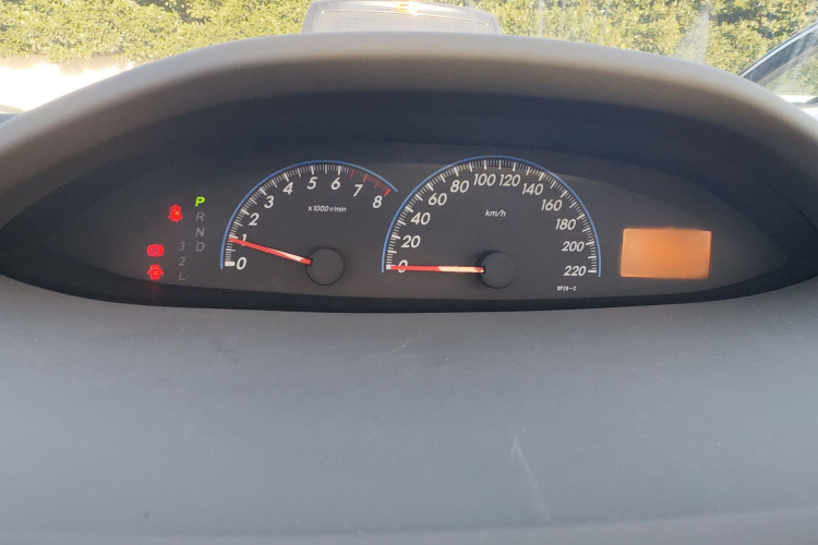 丰田 威驰 2011款 1.6L GL-i 天窗版 AT局部细节14