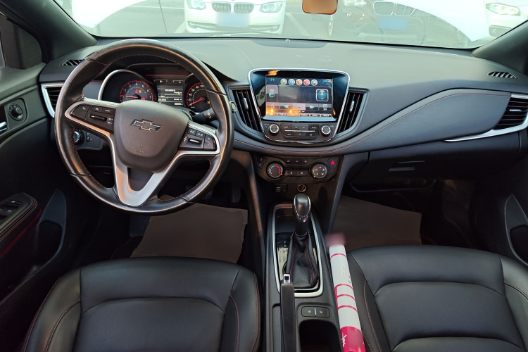 雪佛兰 科鲁泽 2019款 RS 330T 自动痛快版 国VI中控内饰12