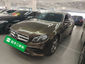 奔驰E级 2018款 改款 E 200 L 运动型