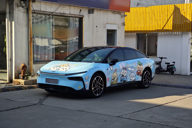 小鹏P7+ 2024款 长续航 Max车身外观1