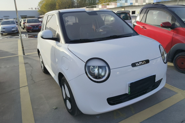 长安启源 长安Lumin 2023款 205km 香沁款车身外观3