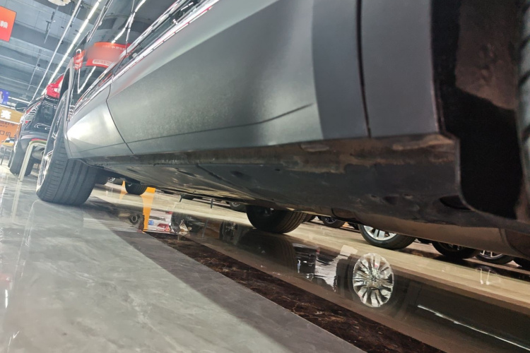 大众 途昂 2020款 改款 330TSI 两驱豪华版局部细节9002