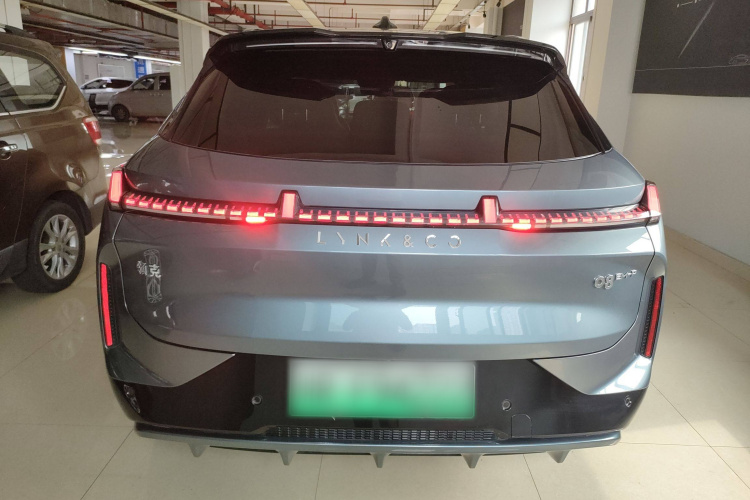 领克08 EM-P 2025款 220km 四驱性能Halo车身外观6004