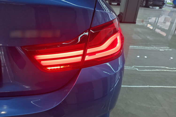 宝马4系 2019款 425i Gran Coupe M运动套装车身外观9