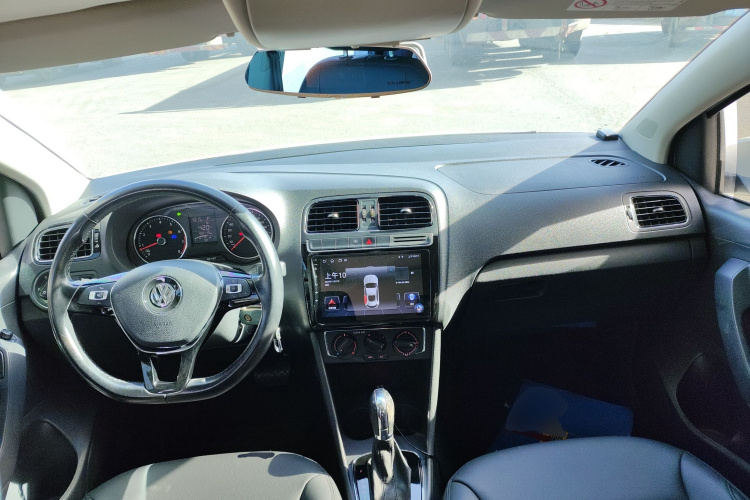 大众 Polo 2016款 1.6L 自动舒适型中控内饰12