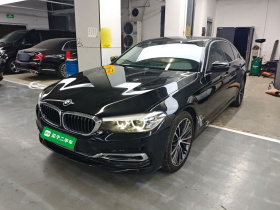 宝马5系 2019款 530Li 领先型 豪华套装