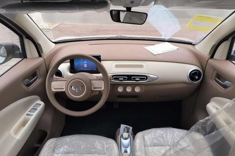 五菱汽车 宏光MINIEV 2025款 四门版 进阶款中控内饰12