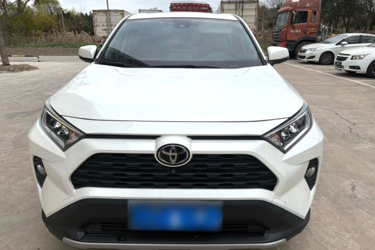 丰田 RAV4荣放 2020款 2.0L CVT两驱风尚版车身外观6004