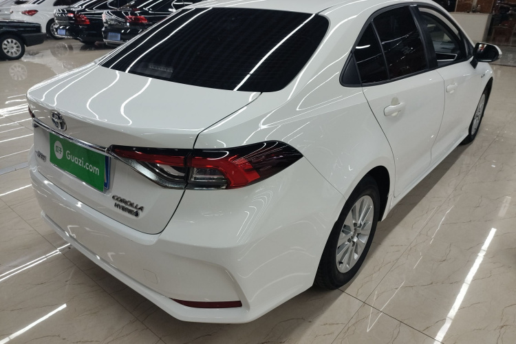 丰田 卡罗拉 2023款 1.8L 智能电混双擎 先锋版车身外观7