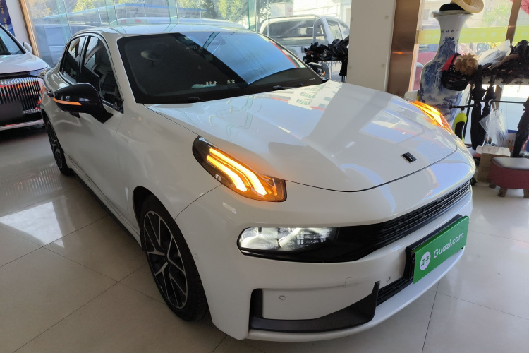 领克03 2022款 1.5TD DCT劲Pro车身外观3