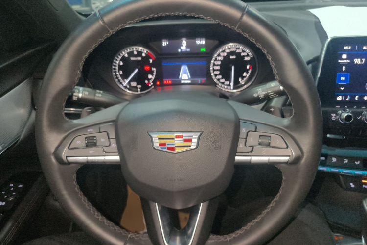 凯迪拉克CT4 2021款 28T 豪华型局部细节13