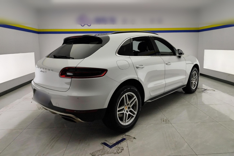 保时捷 2017款  Macan 2.0T车身外观7