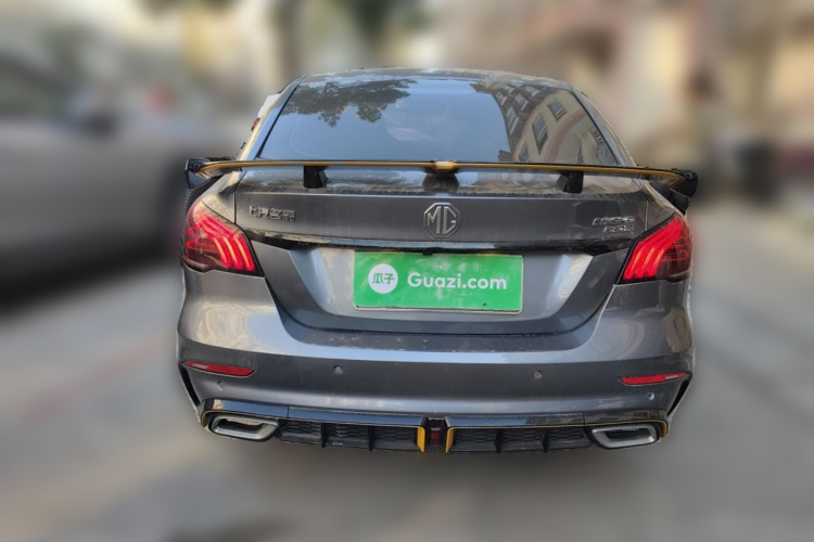 名爵 MG6 2021款 Pro 1.5T 自动Trophy豪华版车身外观6