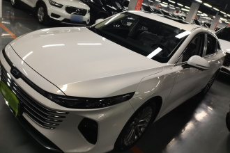 奔腾B70 2024款 第四代 2.0T 领御型