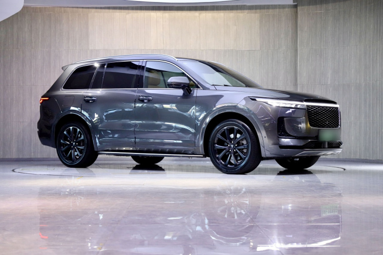 理想汽车 理想ONE 2021款 增程6座版车身外观6005