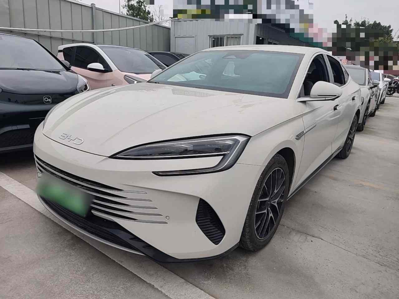 比亚迪 海豹07 DM-i 2025款 DM-i 1.5L 125km 精英型(2)