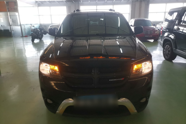 道奇 酷威 2016款 2.4L 两驱旅行版车身外观6001